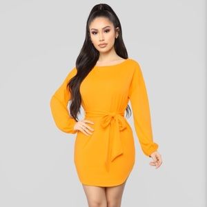 SOLD!!!!!Cute Comfy Yellow Long Sleeve dress